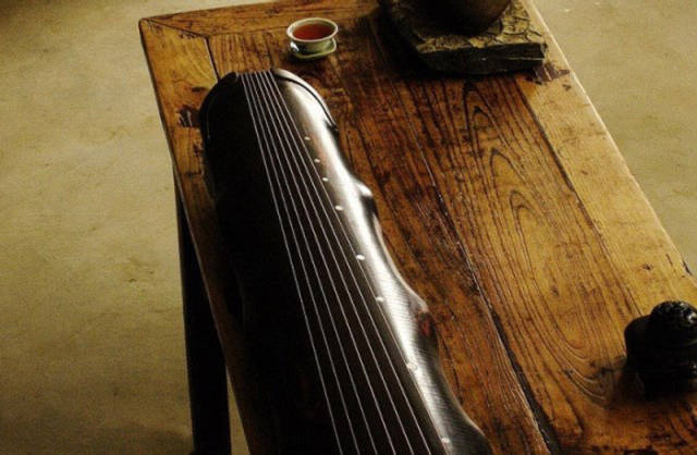 内江市古琴蕴含的传统文化，一把古琴制备出来要两年的时间